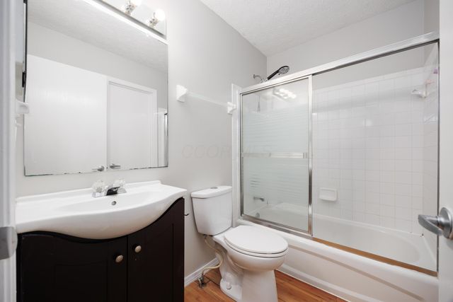 3477 Hail Ridge Drive, Reynoldsburg, OH 43068