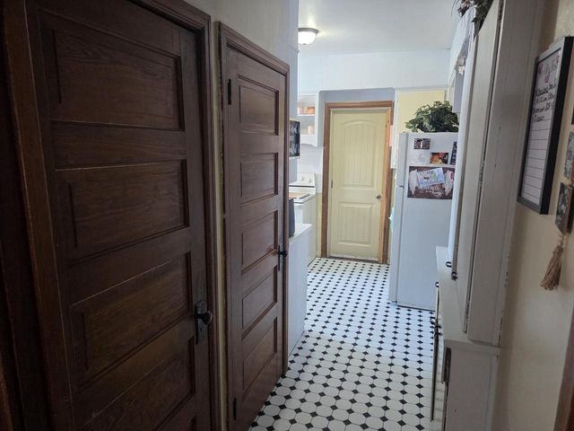 210 E Wisconsin STREET, Delavan, WI 53115