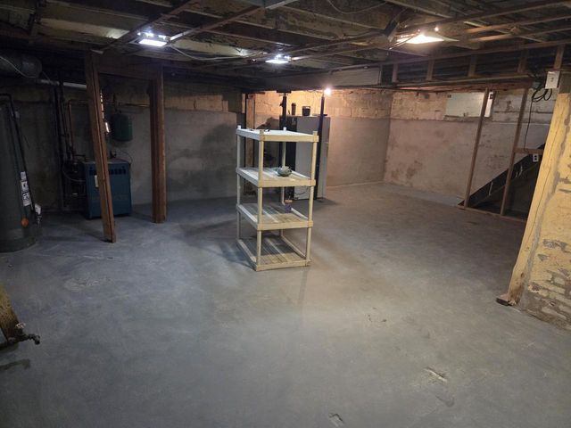 210 E Wisconsin STREET, Delavan, WI 53115