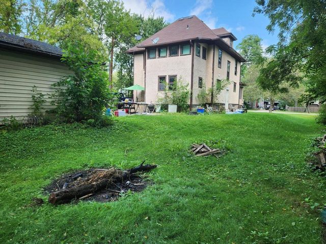 210 E Wisconsin STREET, Delavan, WI 53115