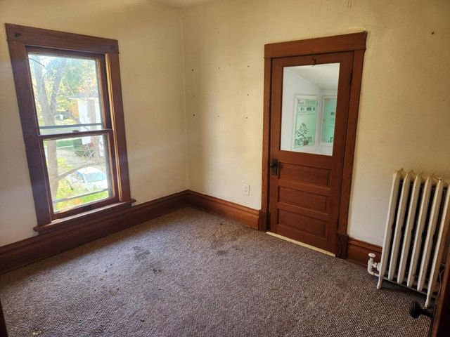 210 E Wisconsin STREET, Delavan, WI 53115