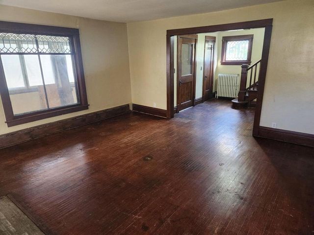 210 E Wisconsin STREET, Delavan, WI 53115