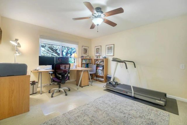 1208 La Paloma Glen, Escondido, CA 92026