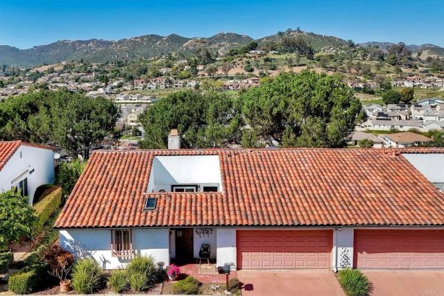 1208 La Paloma Glen, Escondido, CA 92026