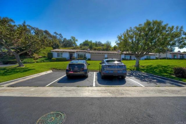 1208 La Paloma Glen, Escondido, CA 92026