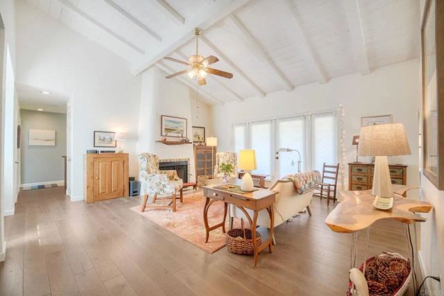 1208 La Paloma Glen, Escondido, CA 92026