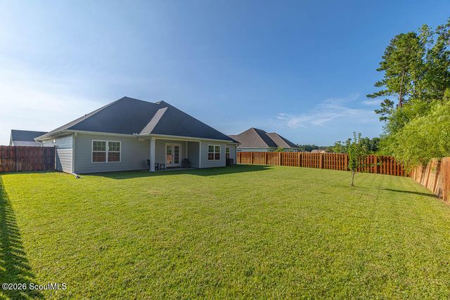 140 Allie Loop, Brunswick, GA 31525