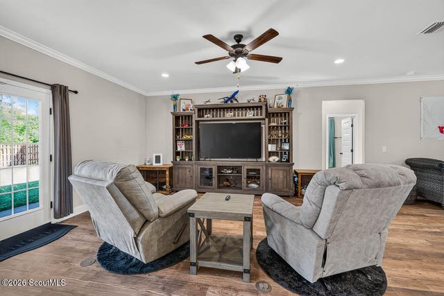 140 Allie Loop, Brunswick, GA 31525