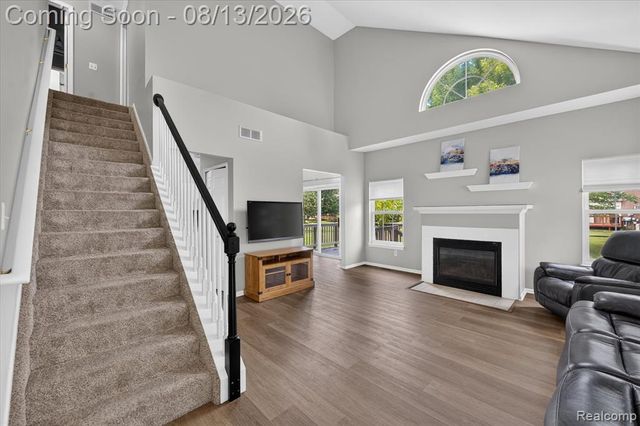 156 Morgan Drive 18, Canton, MI 48188