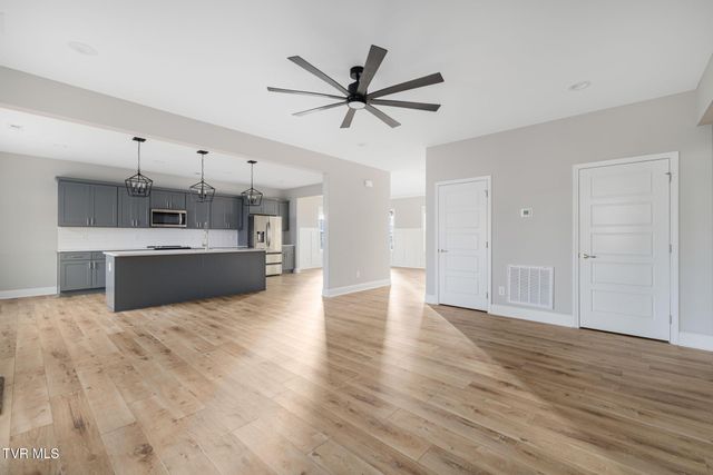 1229 Cabot Cove, Jonesborough, TN 37659