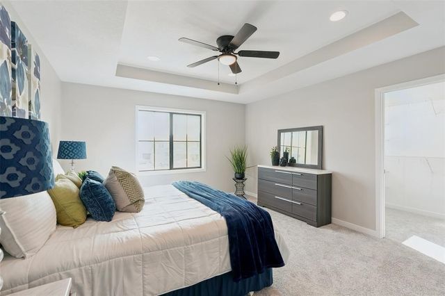 7000 Lake Hill Drive 66, Des Moines, IA 50320