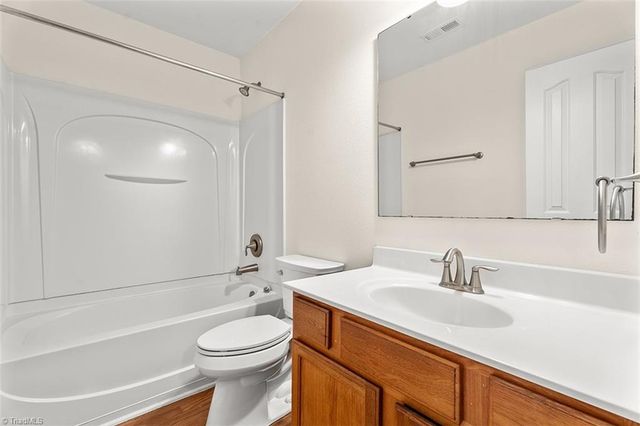 1040 Treble Court, Winston-salem, NC 27127