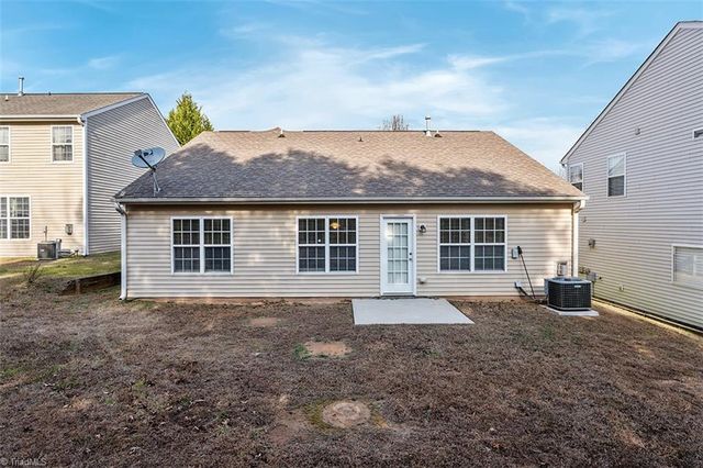 1040 Treble Court, Winston-salem, NC 27127