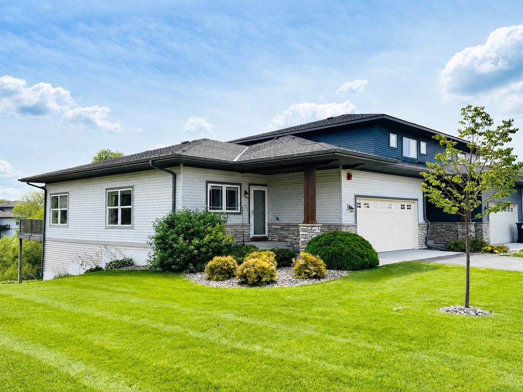 1246 Vernon Drive, Carver, MN 55315 — exterior