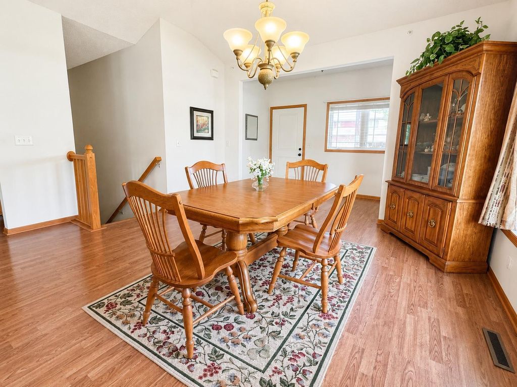 1246 Vernon Drive, Carver, MN 55315 — photo 4