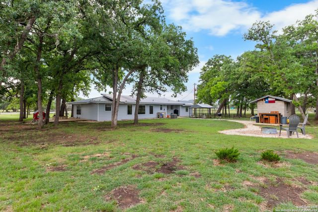 1010 FM 337 East, Medina, TX 78055