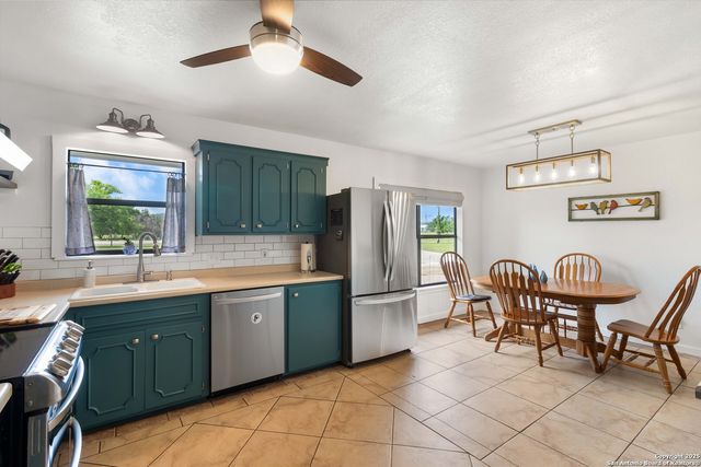 1010 FM 337 East, Medina, TX 78055