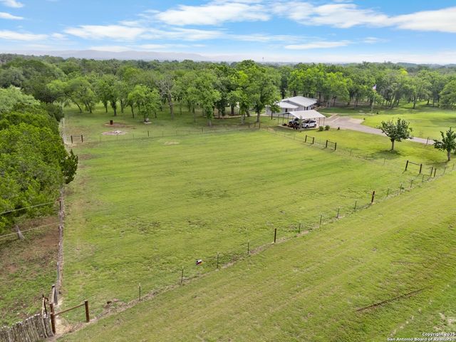 1010 FM 337 East, Medina, TX 78055