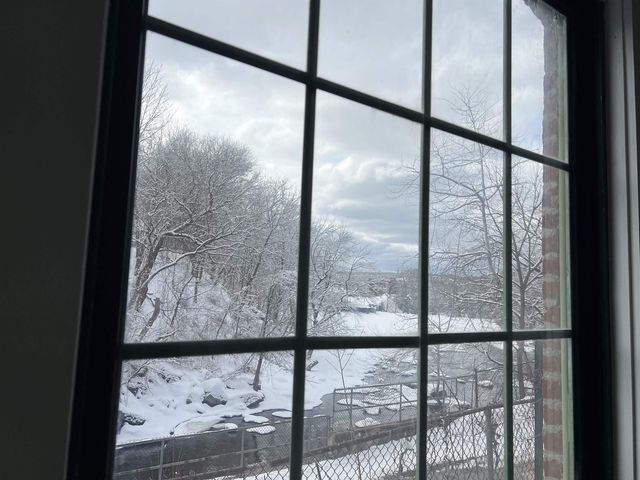 100 Main St Apt 108, Pembroke, NH 03275