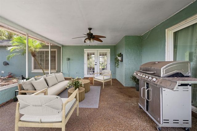 15521 WETSTONE DRIVE, Tampa, FL 33613