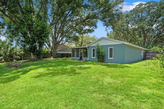 15521 WETSTONE DRIVE, Tampa, FL 33613