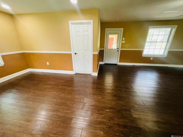 4036 Ridgemont Dr, Baton Rouge, LA 70814