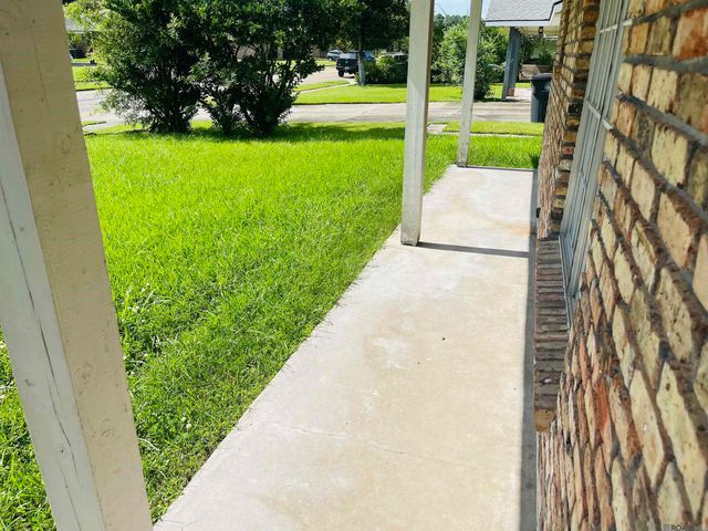4036 Ridgemont Dr, Baton Rouge, LA 70814