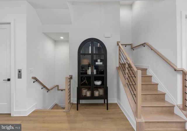 8613 ERDEM PL, Chevy Chase, MD 20815