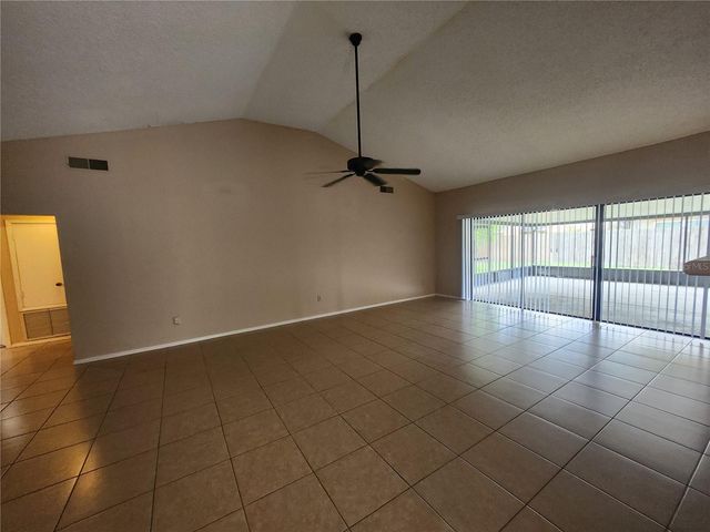 1904 FIRETHORN COURT, Brandon, FL 33511