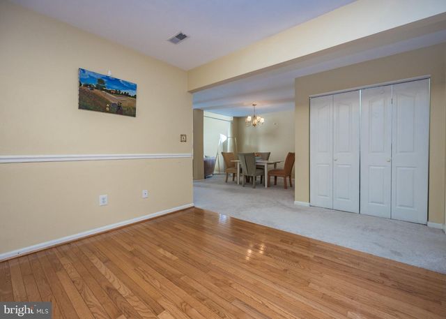 240 W RED LION DR W, Bear, DE 19701