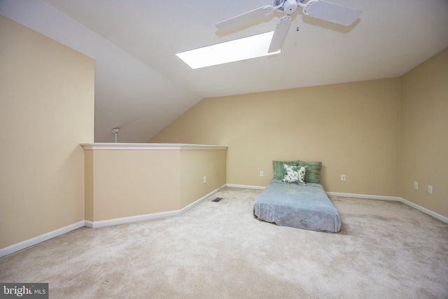 240 W RED LION DR W, Bear, DE 19701
