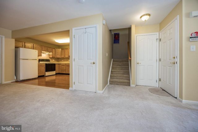 240 W RED LION DR W, Bear, DE 19701