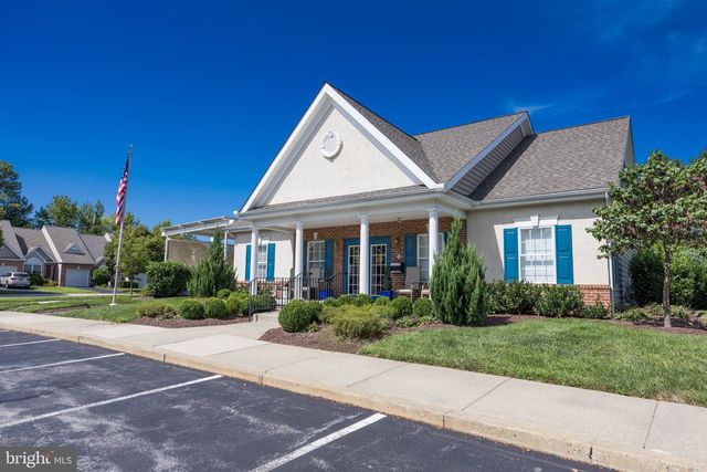 240 W RED LION DR W, Bear, DE 19701