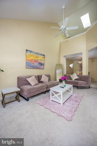 240 W RED LION DR W, Bear, DE 19701