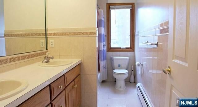 330 Lincoln Avenue, Fort Lee, NJ 07024