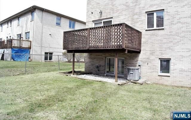 330 Lincoln Avenue, Fort Lee, NJ 07024