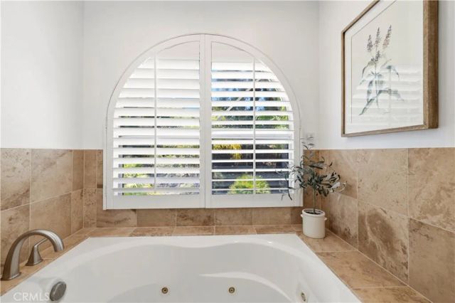 24468 Stonechat Court, Valencia, CA 91355