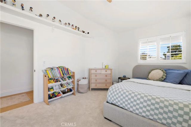 24468 Stonechat Court, Valencia, CA 91355