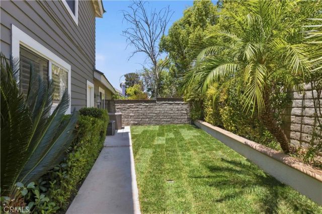24468 Stonechat Court, Valencia, CA 91355
