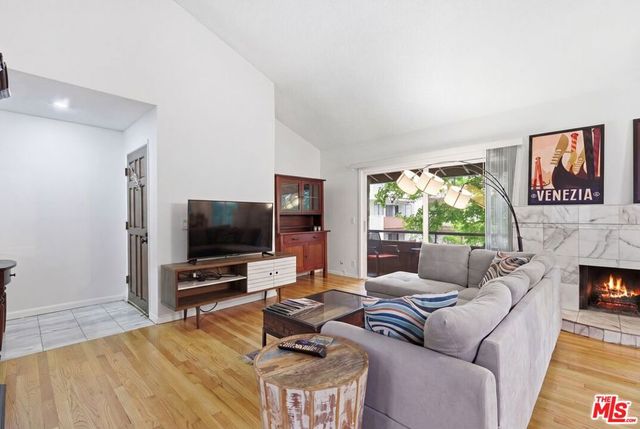 15155 Sherman Way 47, Van Nuys, CA 91405