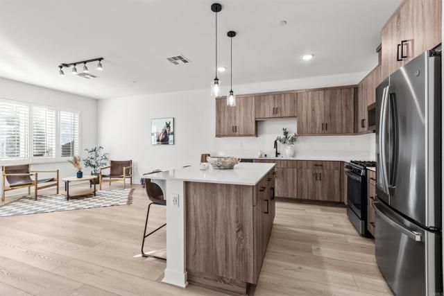 323 SEEDLING WAY, Fallbrook, CA 92028