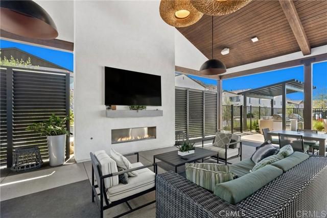 323 SEEDLING WAY, Fallbrook, CA 92028