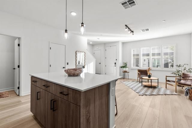 323 SEEDLING WAY, Fallbrook, CA 92028