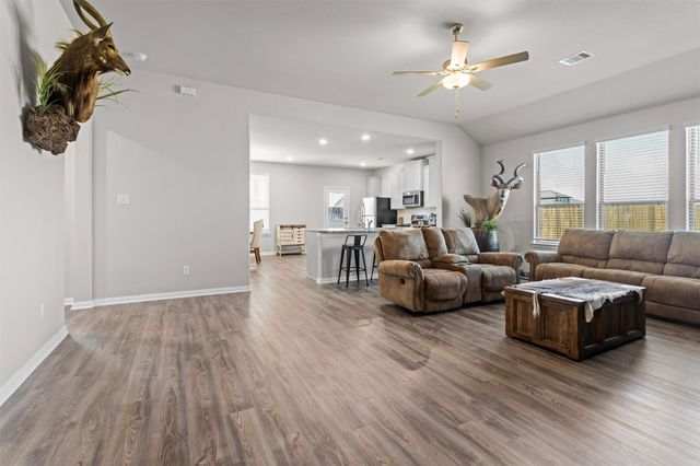 503 Turtle Dove Drive, Sealy, TX 77474