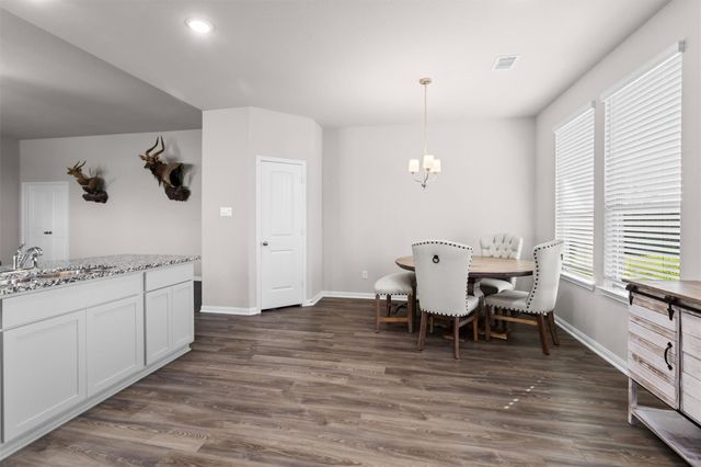 503 Turtle Dove Drive, Sealy, TX 77474