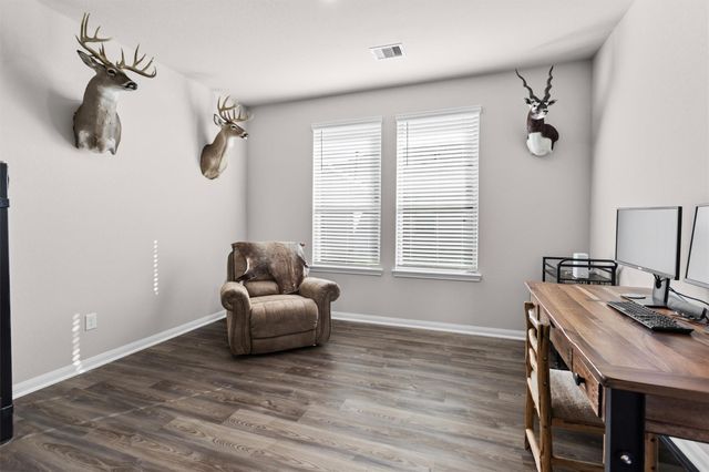 503 Turtle Dove Drive, Sealy, TX 77474
