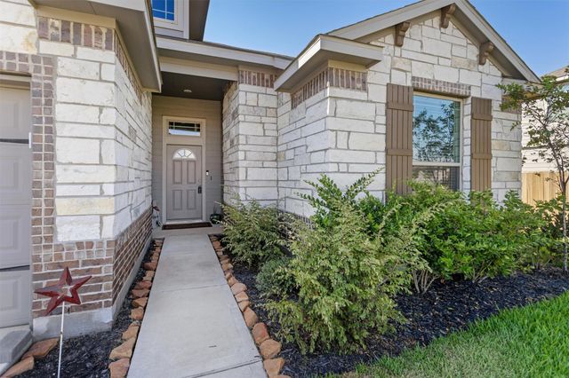 503 Turtle Dove Drive, Sealy, TX 77474