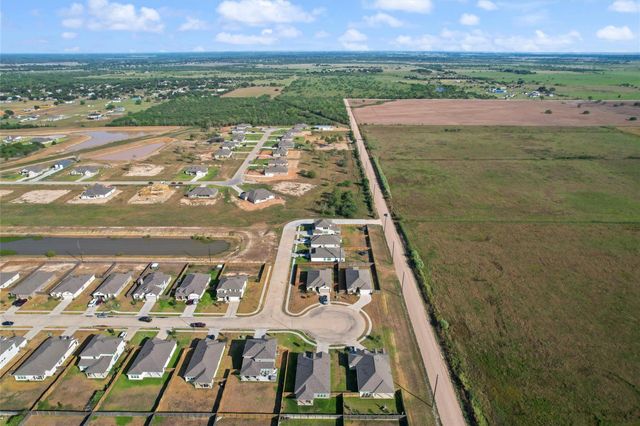 503 Turtle Dove Drive, Sealy, TX 77474