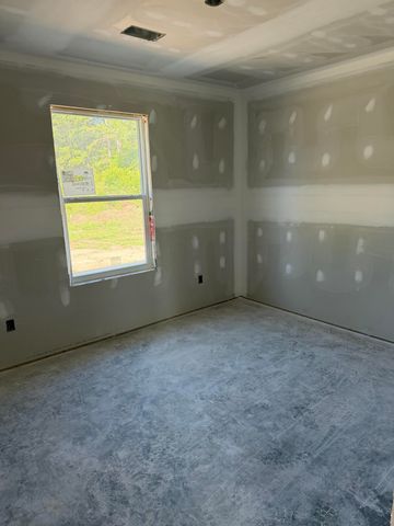313 S Hampton Street, Pinewood, SC 29125