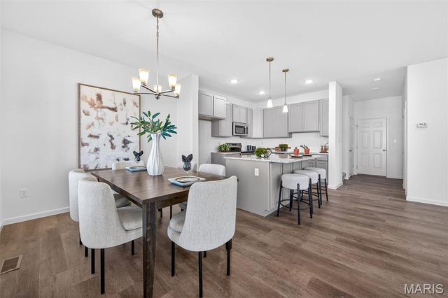 202 Marais Temps Clair Way, St Charles, MO 63301